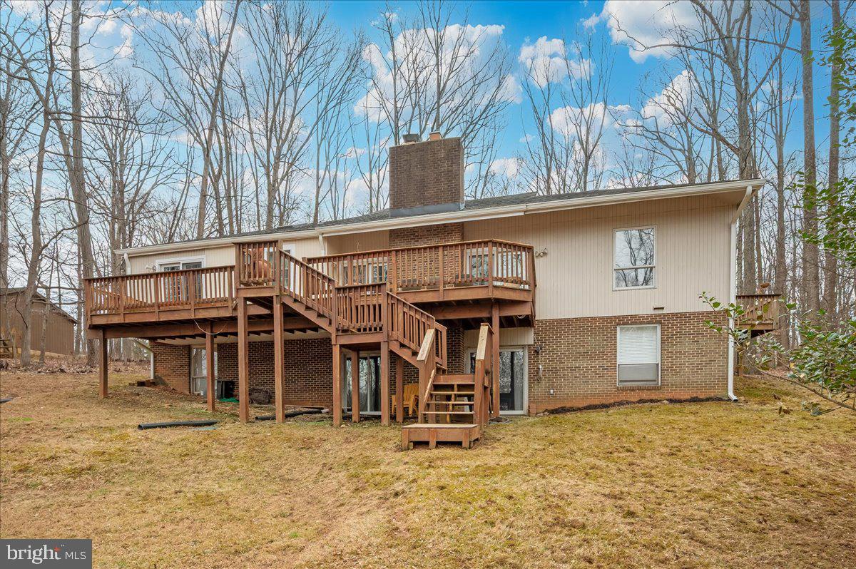 10101 Lloyd Road Potomac, MD 20854 - Photo 47 of 65 Back Elevation