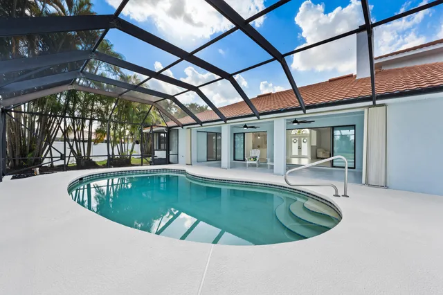 $1,750,000 | 2807 Northwest St Lucie Lane, Stuart, FL 34994