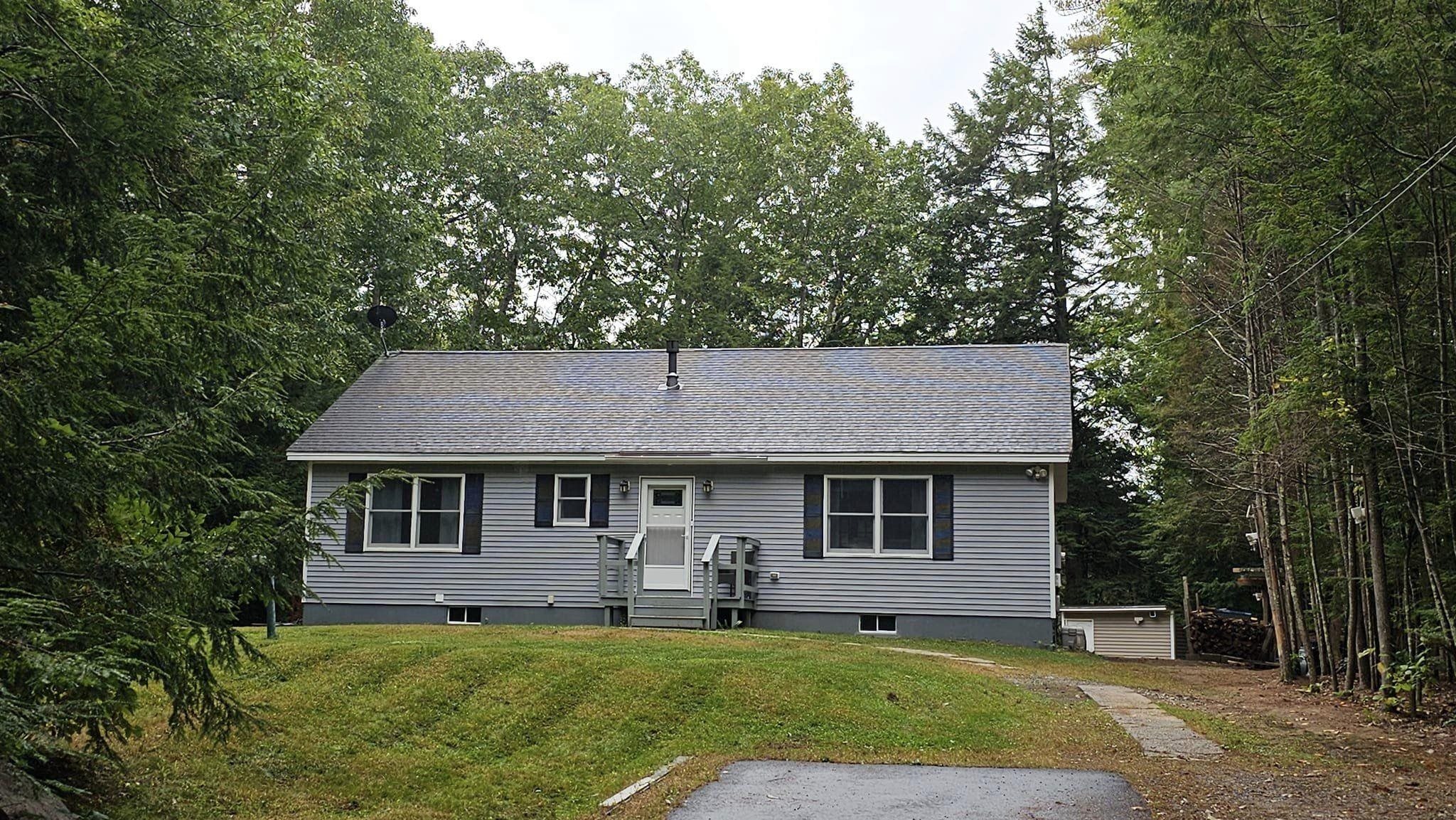 11 Meredith Lane Barnstead, NH 03225 - Photo 2 of 37 Gallery Image 2