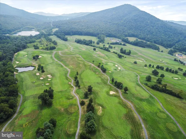 $447,000 | 13865 Trailside Lane, Mercersburg, PA 17236