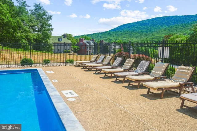 $447,000 | 13865 Trailside Lane, Mercersburg, PA 17236