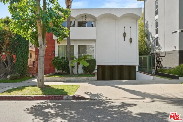 $4,995 | 1031 North Laurel Avenue, Unit 1, West Hollywood, CA 90046