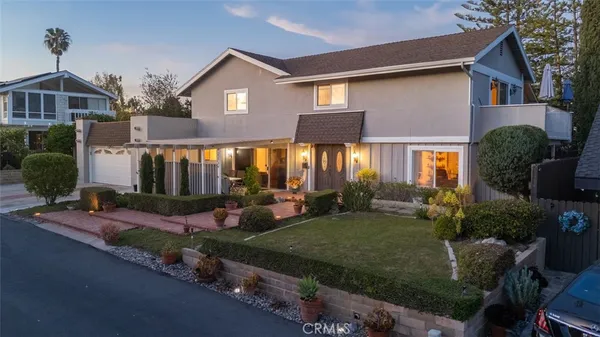 $1,325,000 | 22754 Islamare Lane, Lake Forest, CA 92630