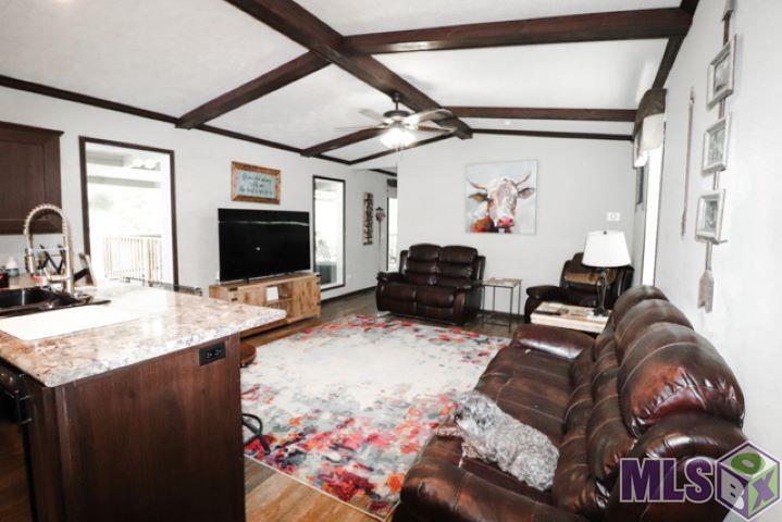 8805 Lockhart Road Denham Springs, LA 70726 - Photo 12 of 18 Gallery Image 12