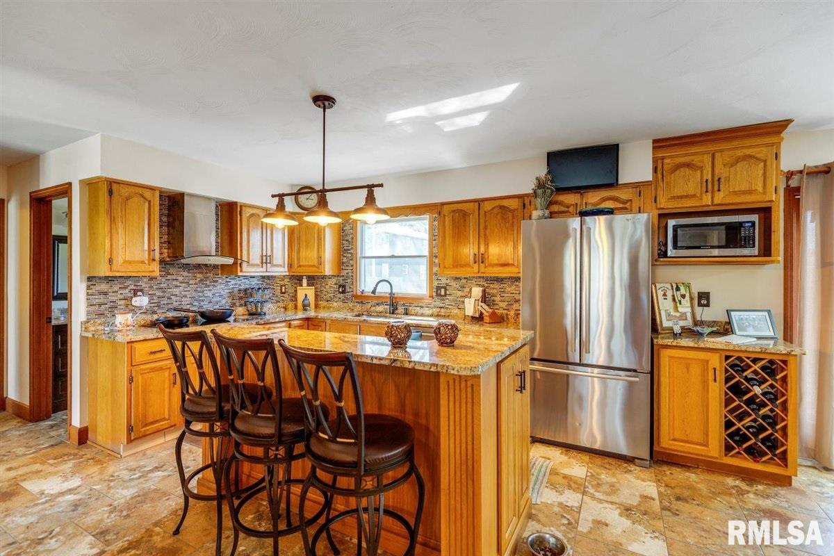 3121 Red Bud Lane Springfield, IL 62712 - Photo 29 of 39 Gallery Image 29