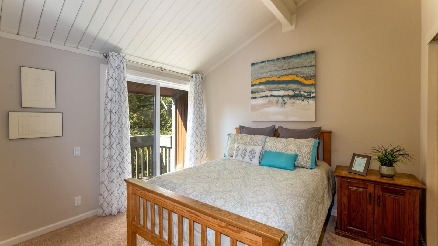 220 Central Avenue Mountain View, CA 94043 - Photo 11 of 22 a bedroom with a bed and a window