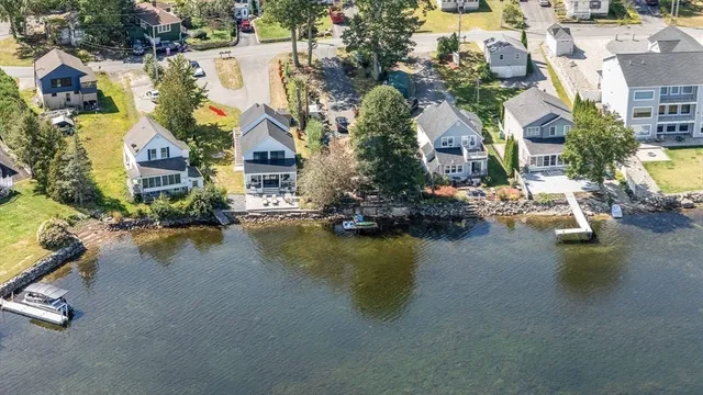 $1,100,000 | 95 Lake Shore Road, Salem, NH 03079