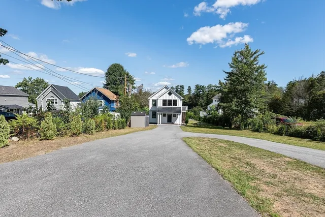 $1,100,000 | 95 Lake Shore Road, Salem, NH 03079