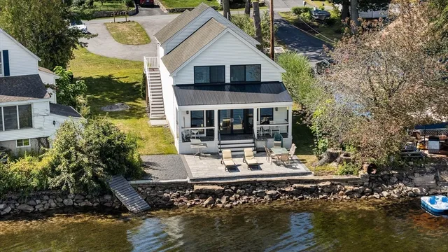 $1,100,000 | 95 Lake Shore Road, Salem, NH 03079