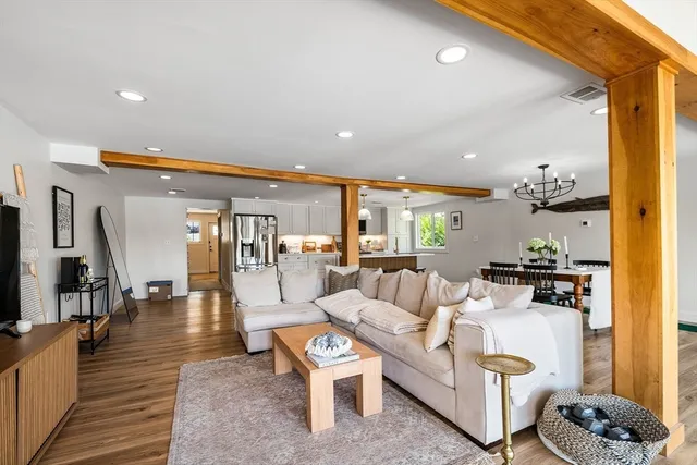 $1,100,000 | 95 Lake Shore Road, Salem, NH 03079