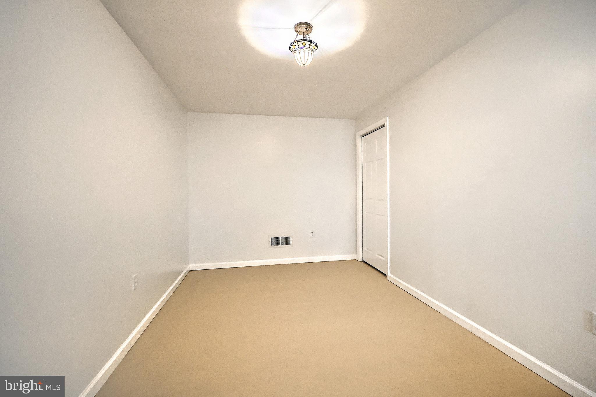 7220 Seneca Ridge Drive York, PA 17403 - Photo 40 of 51 a view of an empty room