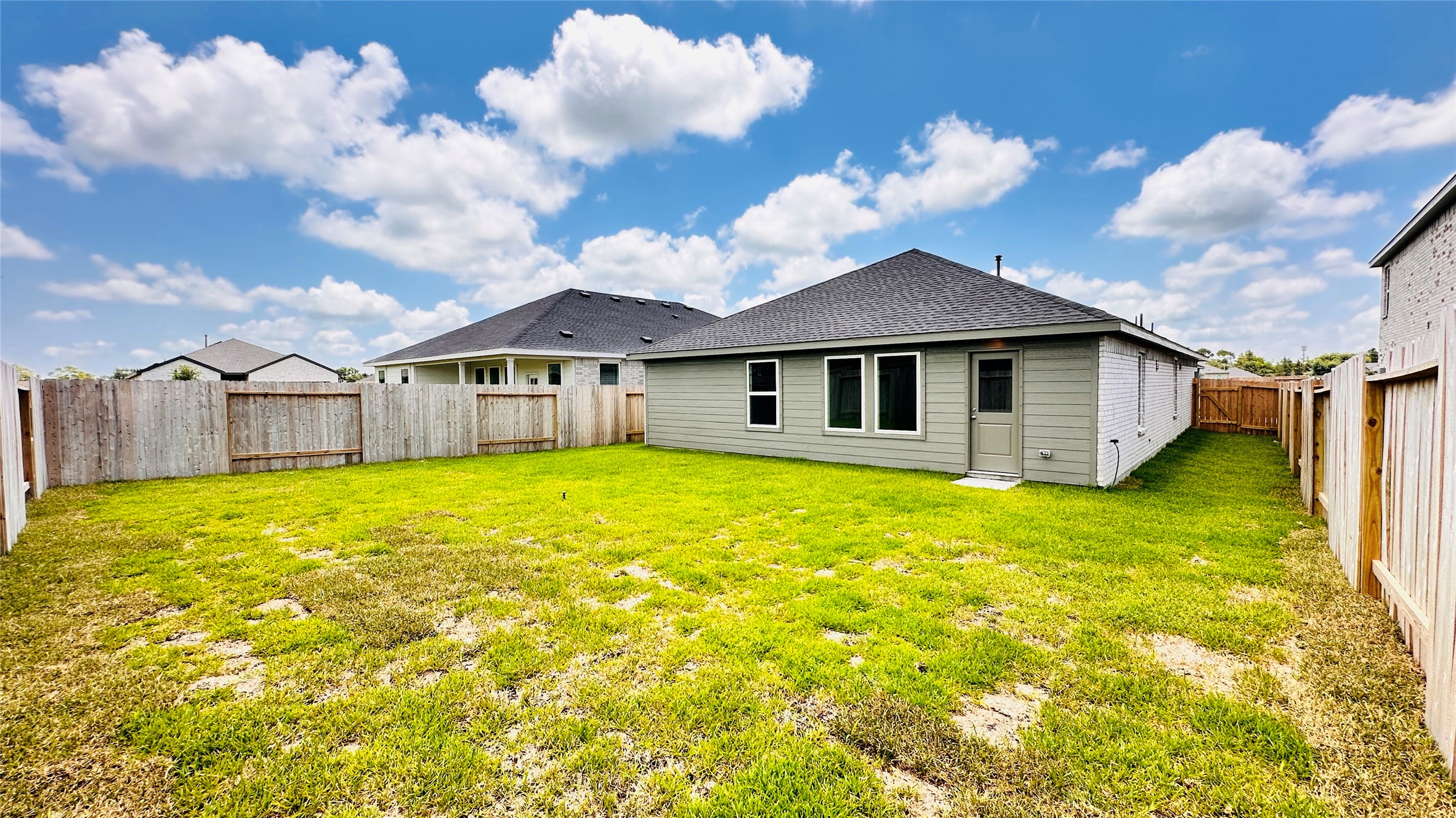 206 Amy Street Angleton, TX 77515 - Photo 34 of 39