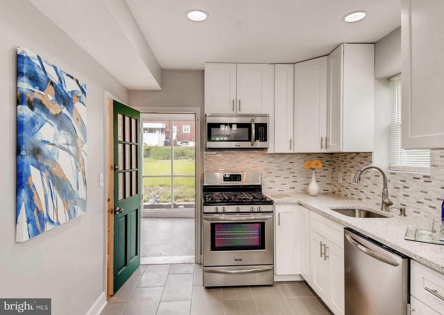 3731 Rueckert Avenue Baltimore, MD 21206 - Photo 11 of 26 Gallery Image 11