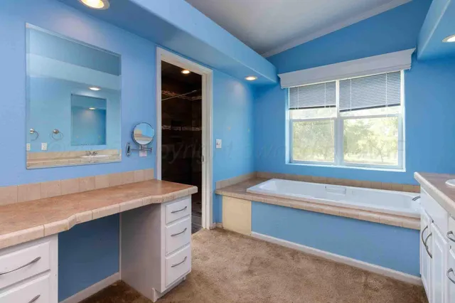 $950,000 | 8040 County Road 2, Mobeetie, TX 79061