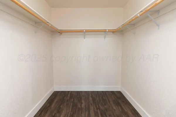 $950,000 | 8040 County Road 2, Mobeetie, TX 79061