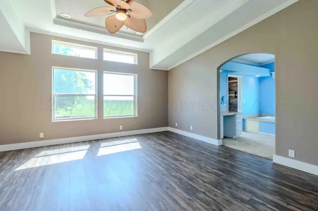 $950,000 | 8040 County Road 2, Mobeetie, TX 79061