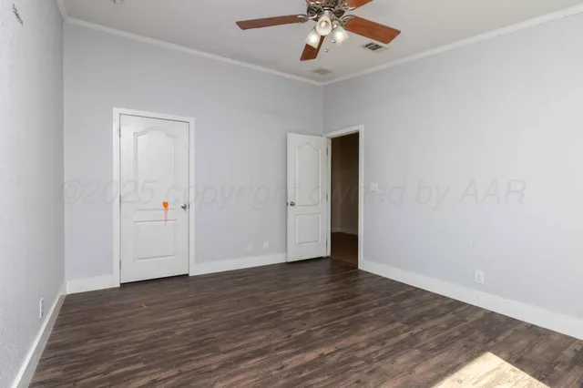 $950,000 | 8040 County Road 2, Mobeetie, TX 79061