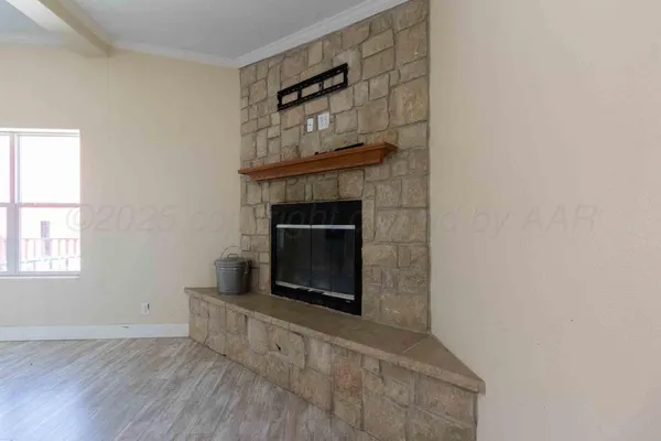 $950,000 | 8040 County Road 2, Mobeetie, TX 79061