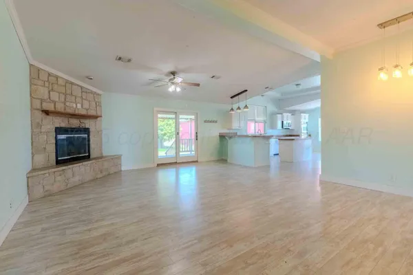 $950,000 | 8040 County Road 2, Mobeetie, TX 79061