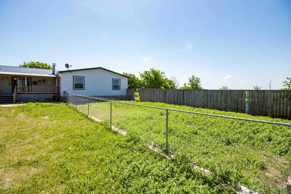 $950,000 | 8040 County Road 2, Mobeetie, TX 79061