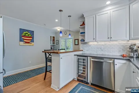 $1,650,000 | 41 Oakwood Avenue, Montclair, NJ 07043