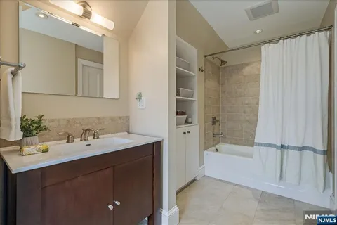 $1,650,000 | 41 Oakwood Avenue, Montclair, NJ 07043