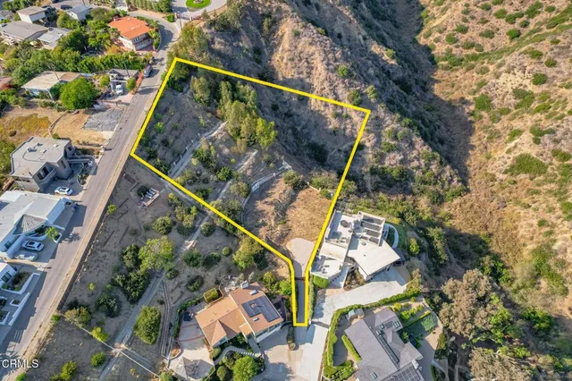 $800,000 | 1690 Buena Vista Street, Ventura, CA 93001