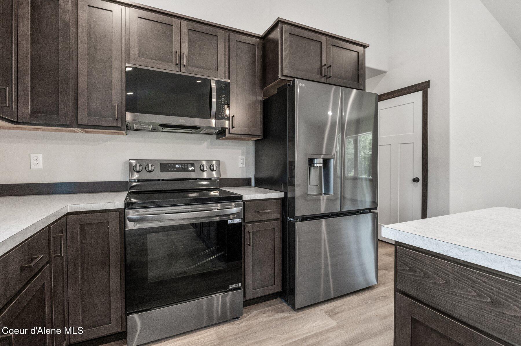 280 Durango Lane Priest River, ID 83856 - Photo 12 of 29 --12.jpg-SMALL