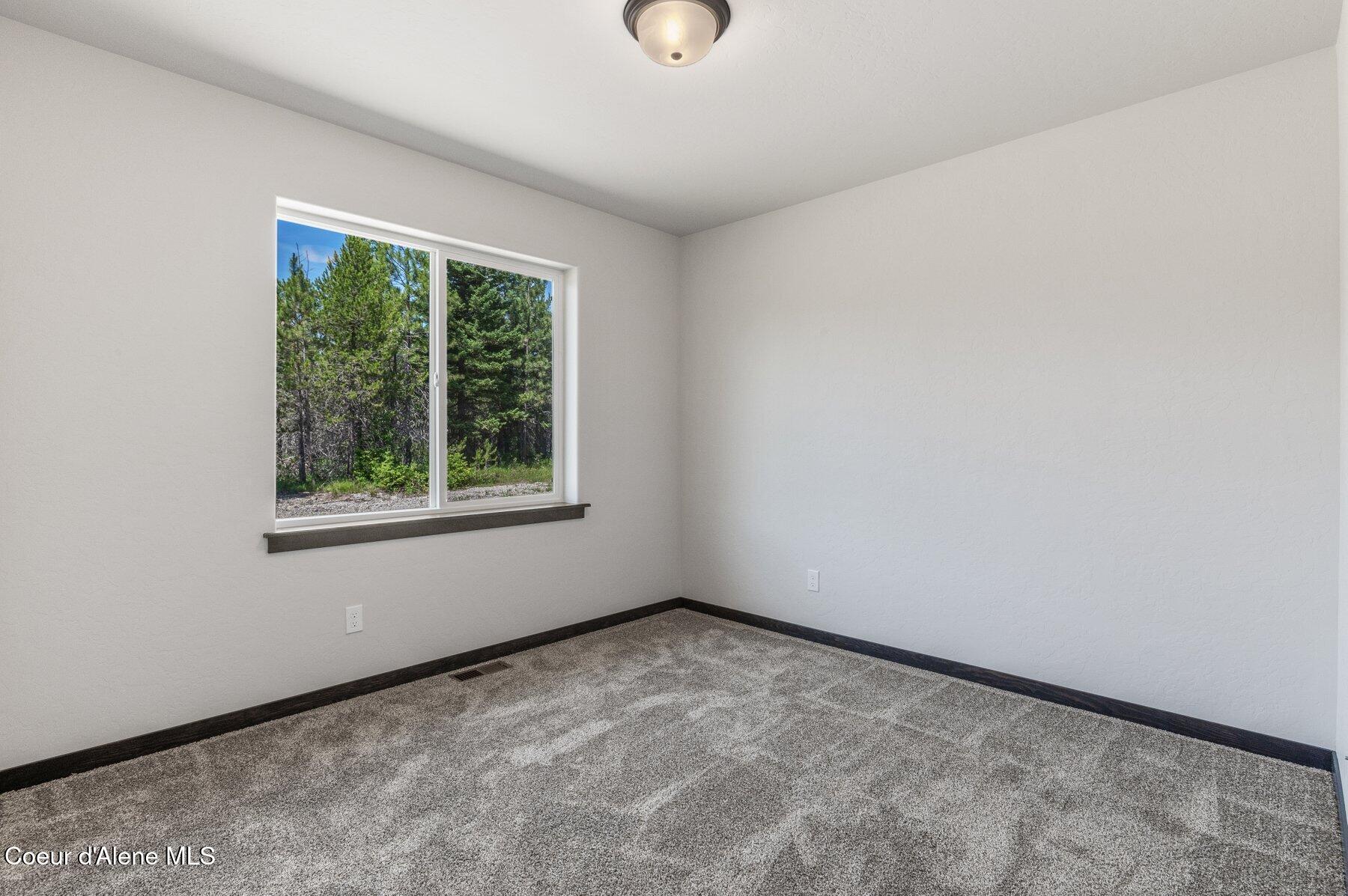 280 Durango Lane Priest River, ID 83856 - Photo 22 of 29 --22.jpg-SMALL