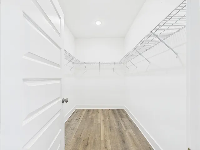 $445,000 | 410 West Pine Street, Mary Esther, FL 32569