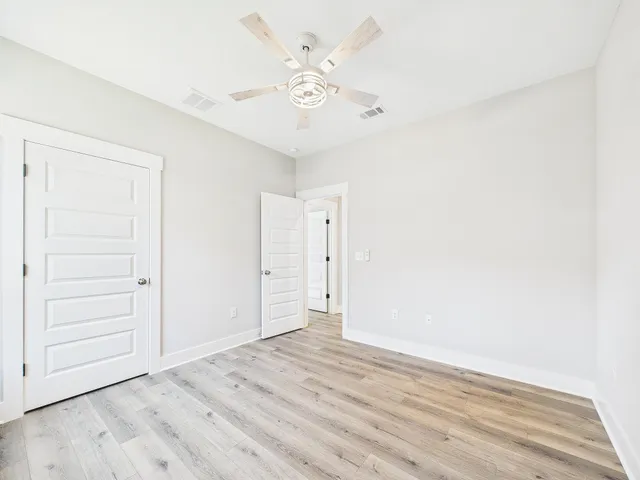 $445,000 | 410 West Pine Street, Mary Esther, FL 32569