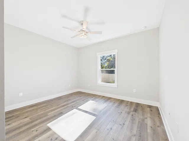 $445,000 | 410 West Pine Street, Mary Esther, FL 32569