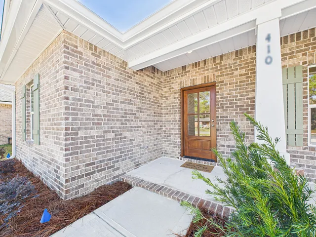 $445,000 | 410 West Pine Street, Mary Esther, FL 32569