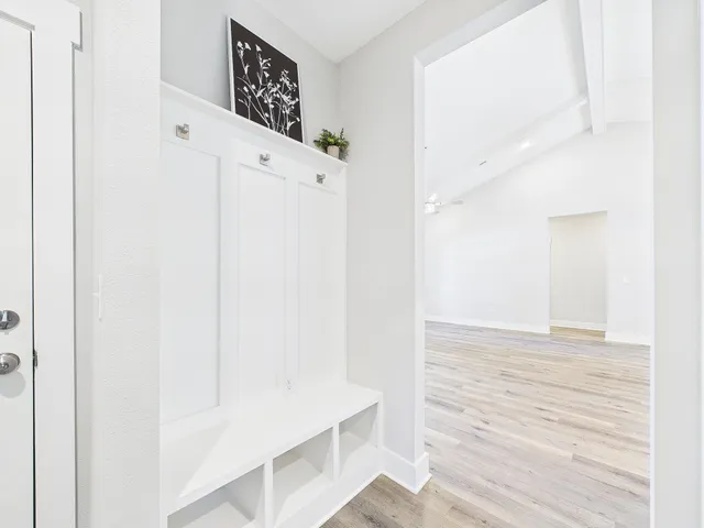 $445,000 | 410 West Pine Street, Mary Esther, FL 32569