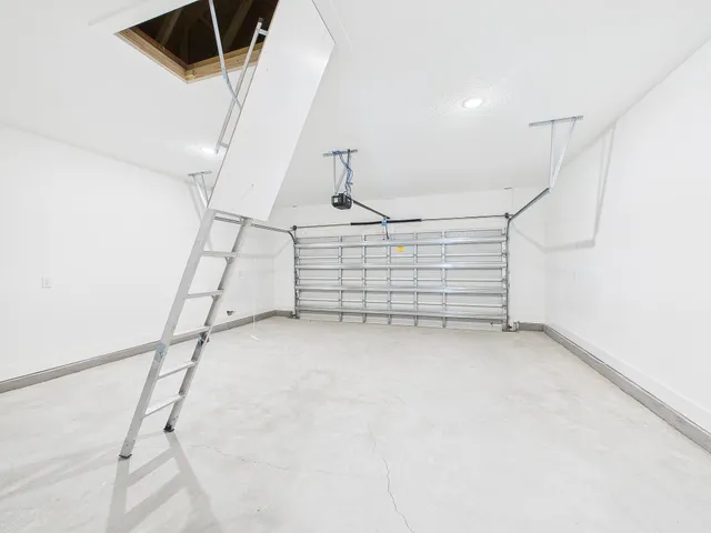 $445,000 | 410 West Pine Street, Mary Esther, FL 32569