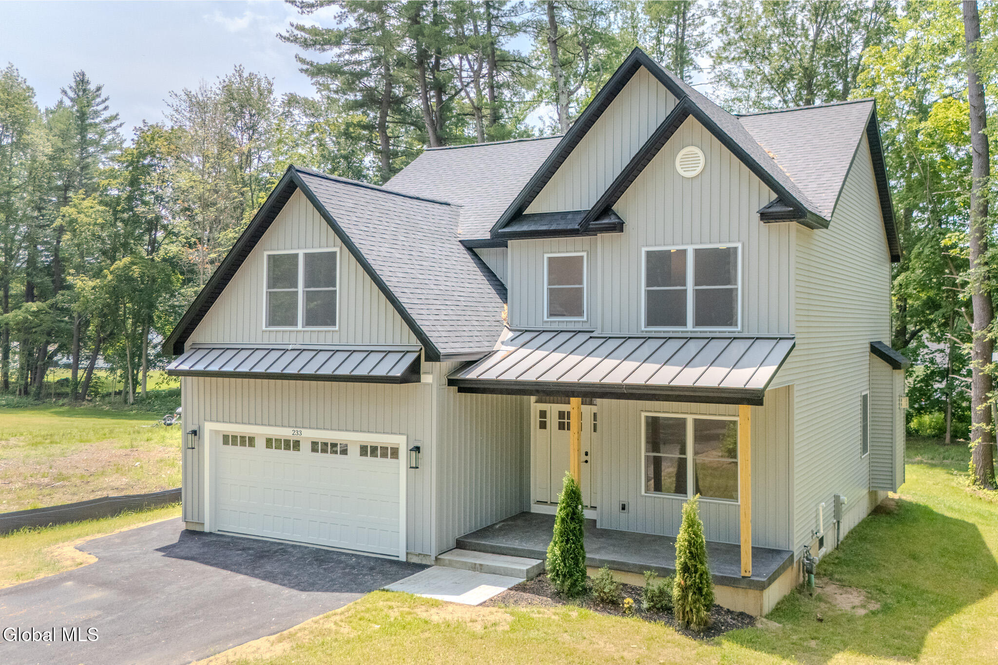 233 Pinewood Avenue Schenectady, NY 12303 - Photo 1 of 50 DJI_20250711124748_0135_D-HDR