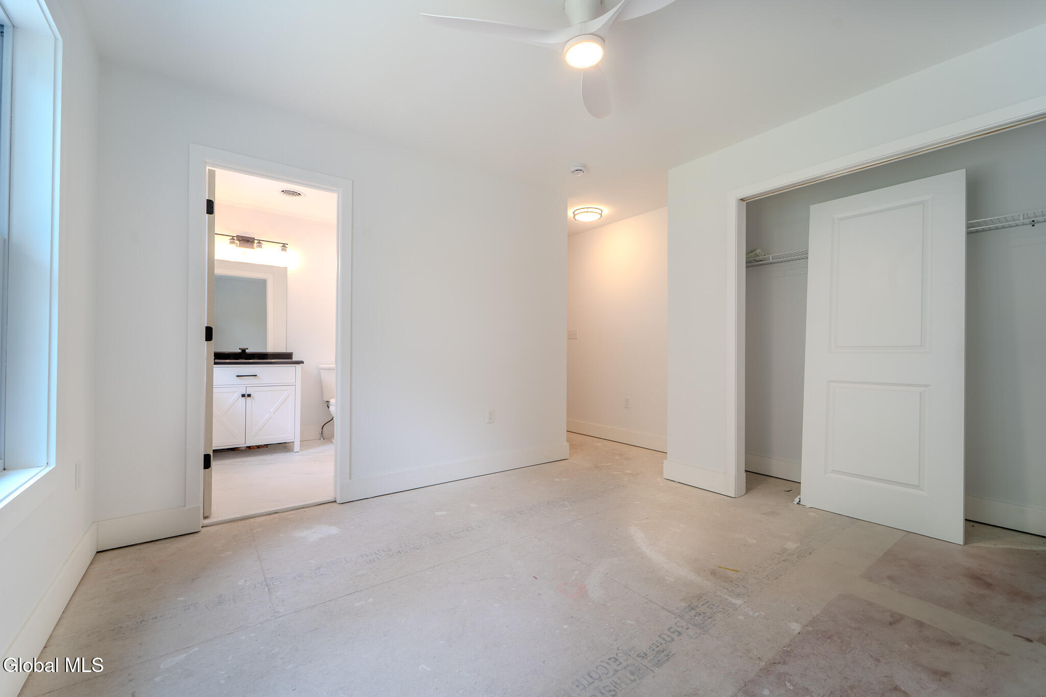 233 Pinewood Avenue Schenectady, NY 12303 - Photo 29 of 50 MIG00604-HDR