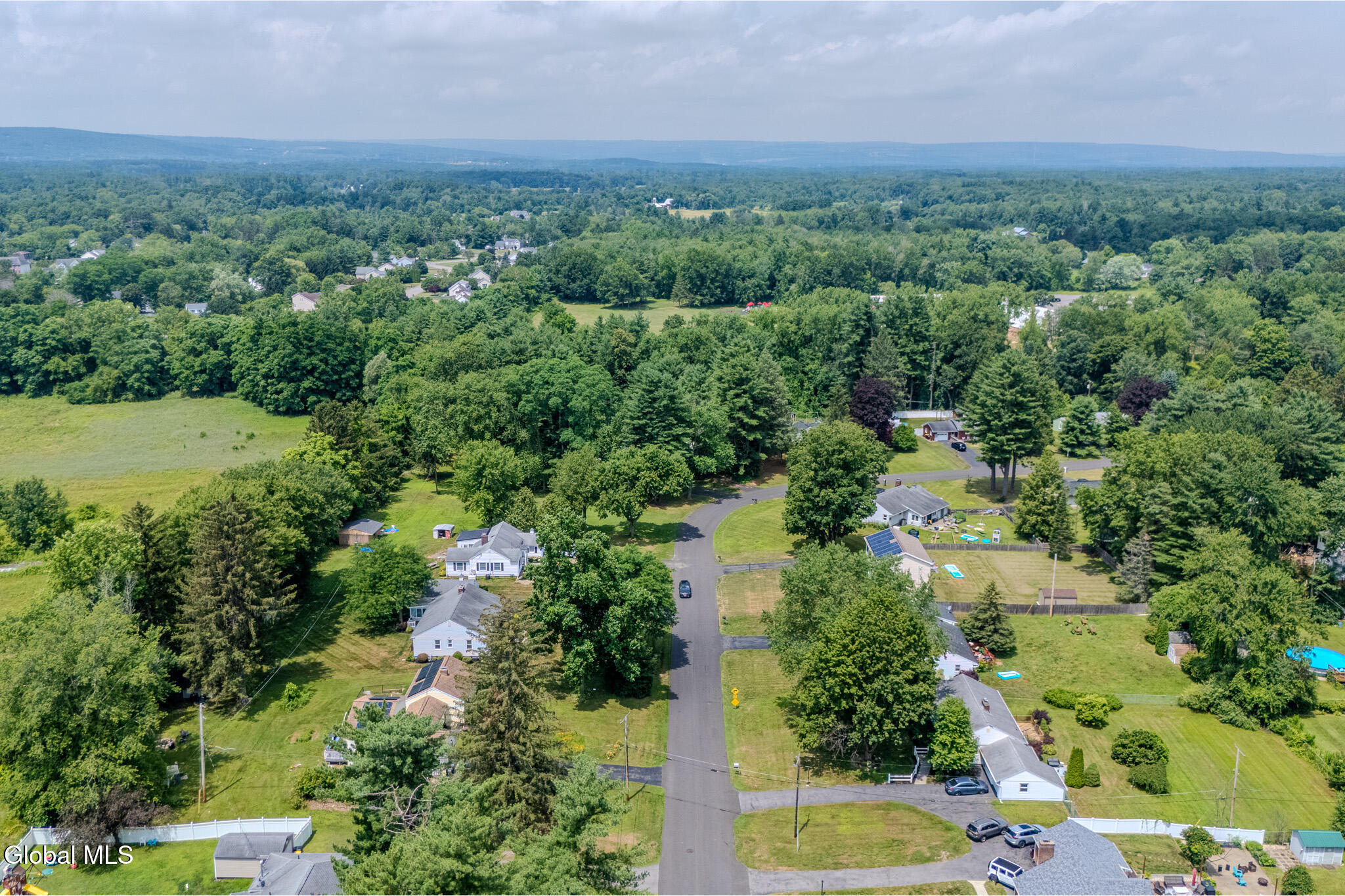 233 Pinewood Avenue Schenectady, NY 12303 - Photo 45 of 50 DJI_20250711122407_0033_D-HDR