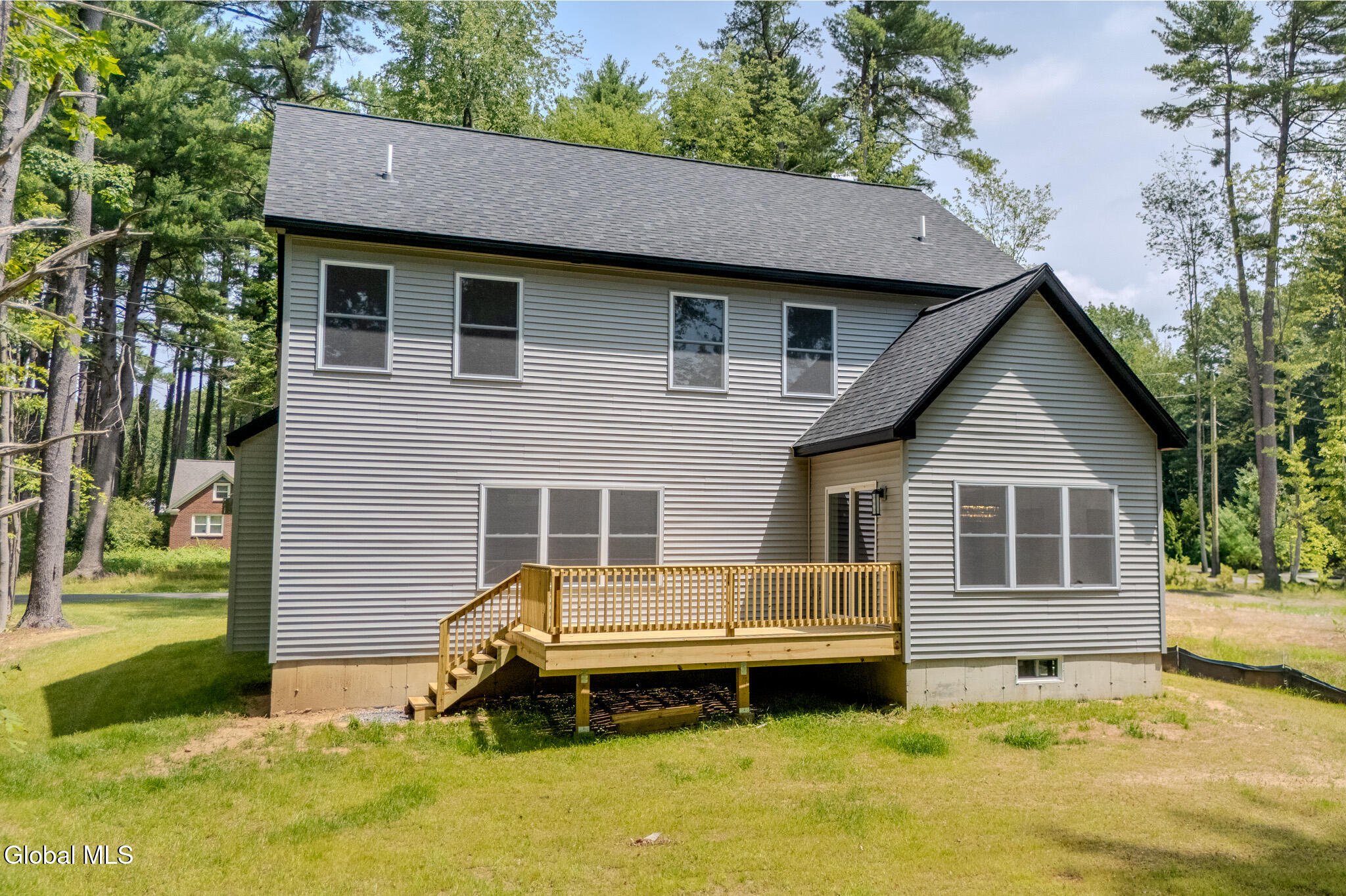 233 Pinewood Avenue Schenectady, NY 12303 - Photo 47 of 50 DJI_20250711123313_0081_D-HDR