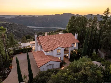 $1,749,000 | 29166 Meadow Glen Way West, Escondido, CA 92026