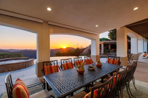 $1,749,000 | 29166 Meadow Glen Way West, Escondido, CA 92026