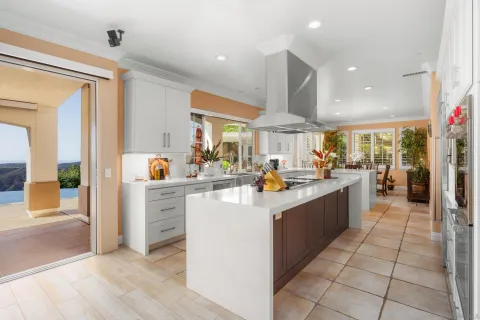 $1,749,000 | 29166 Meadow Glen Way West, Escondido, CA 92026