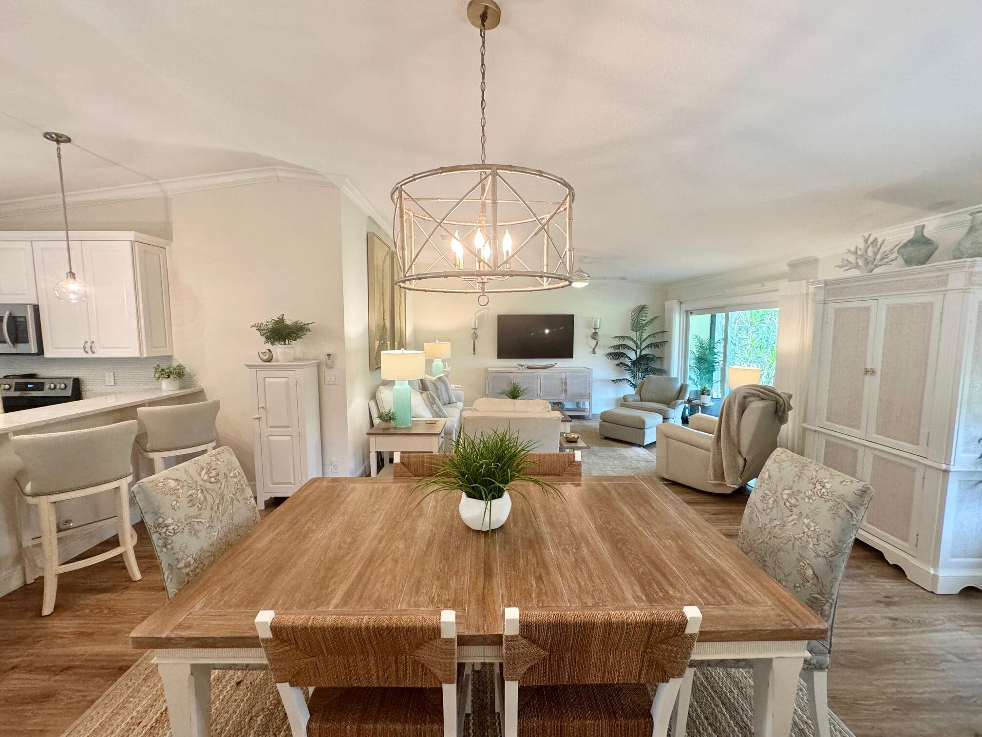 15852 Laurel Oak Circle Delray Beach, FL 33484 - Photo 10 of 42 DINING