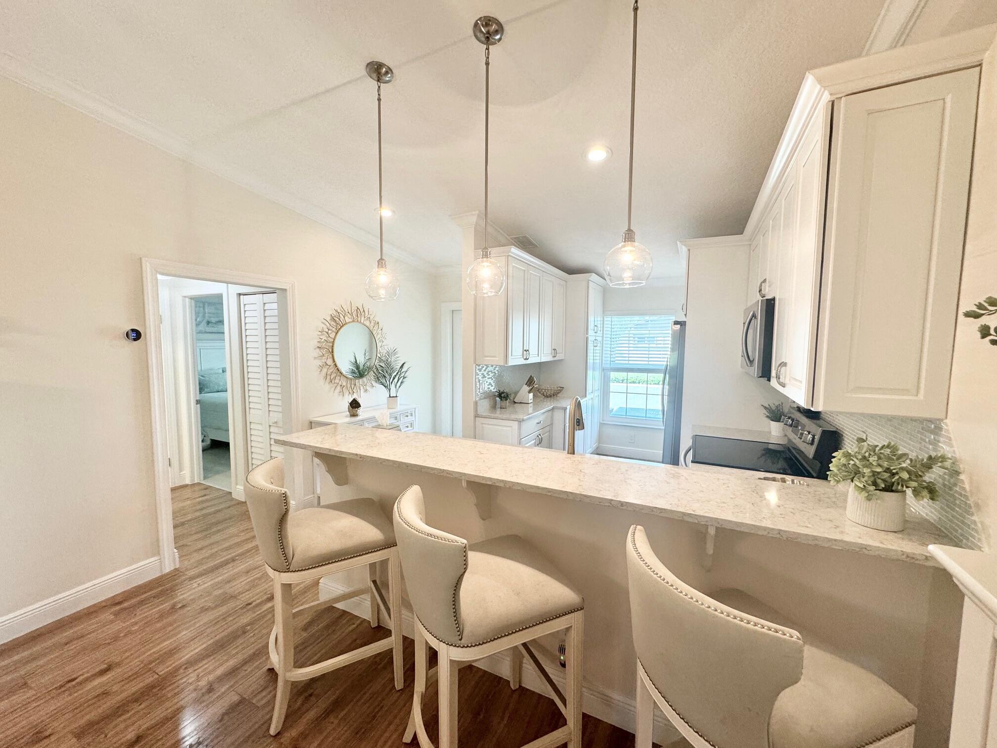 15852 Laurel Oak Circle Delray Beach, FL 33484 - Photo 6 of 42 KITCHEN