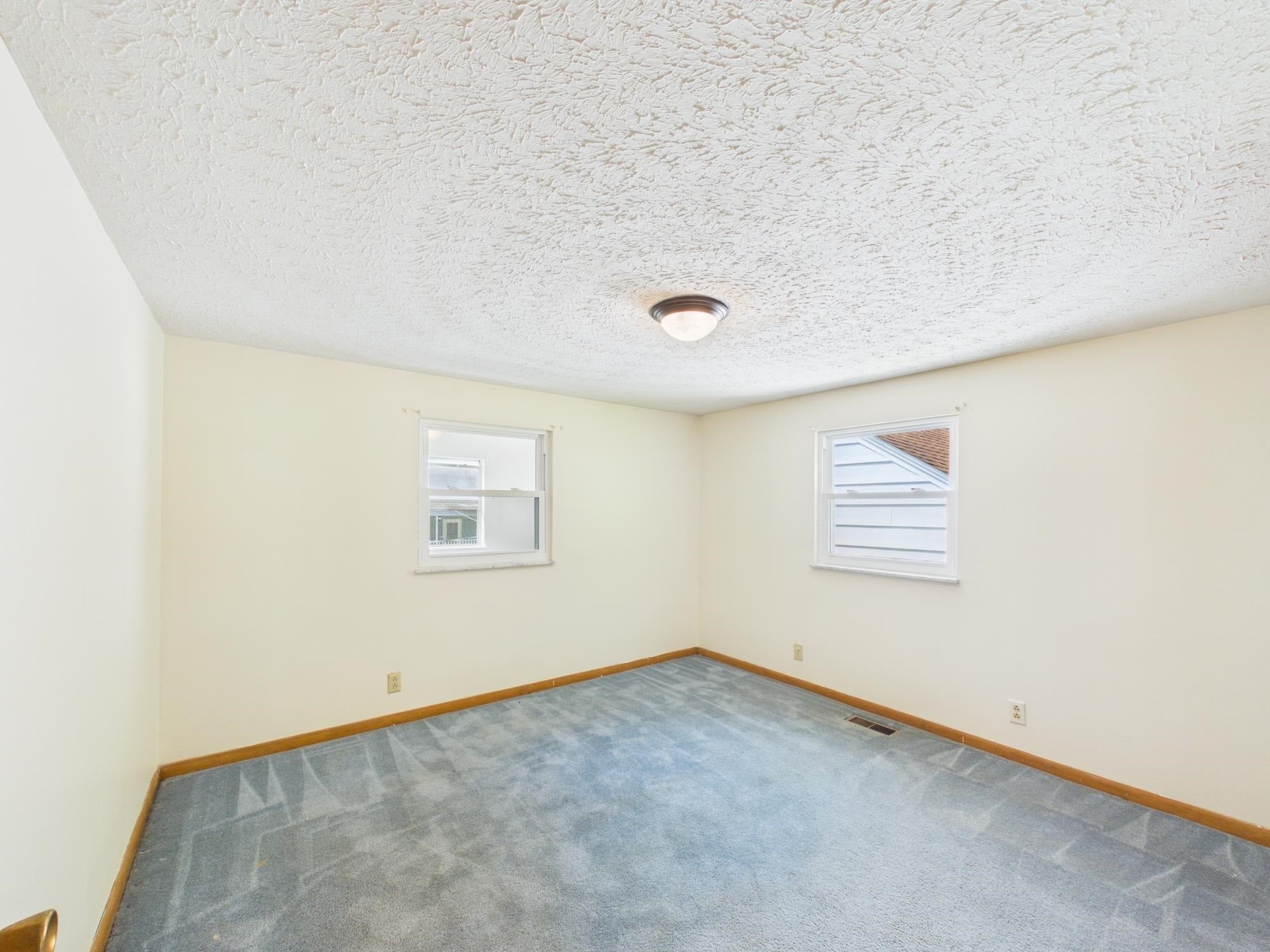 849 Grapevine Road Huntington, WV 25701 - Photo 18 of 22 Gallery Image 18