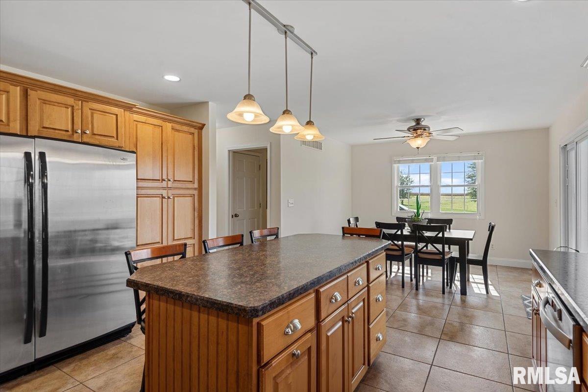 320 Timber Ridge Road Mechanicsburg, IL 62545 - Photo 14 of 57 Gallery Image 14