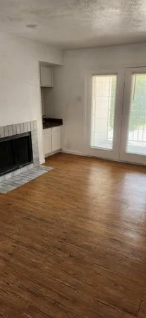 $1,500 | 5706 Marvin Loving Drive, Unit 207, Garland, TX 75043