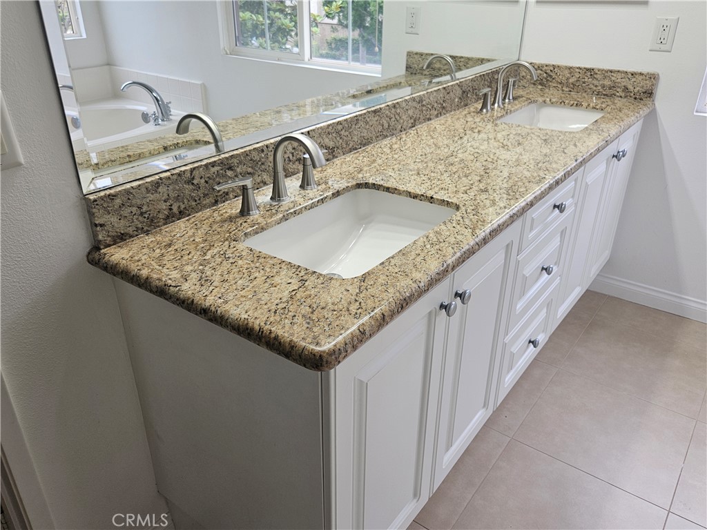 21 Solstice Irvine, CA 92602 - Photo 17 of 17