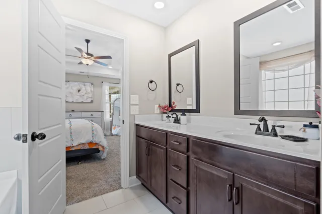 $2,100 | 1049 Whitney Drive, Clarksville, TN 37042