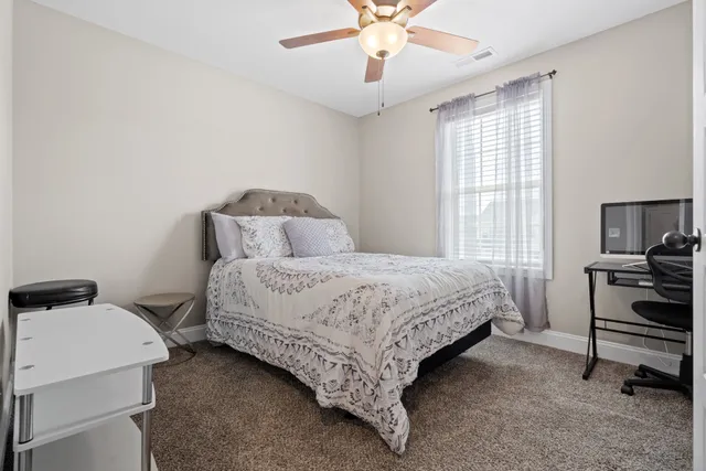 $2,100 | 1049 Whitney Drive, Clarksville, TN 37042